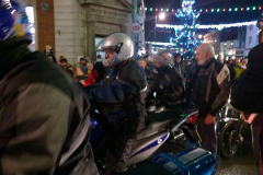 014-dave-evans-looking-on-as-other-choir-members-get-off-their-motorbikes_39000812074_o